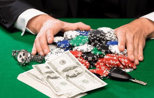 Live-dealer blackjack table on mobile